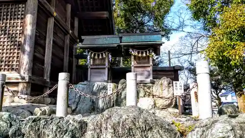 神明生田神社の末社