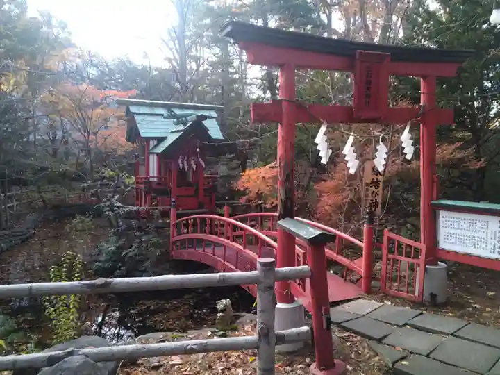 白石神社の末社・摂社