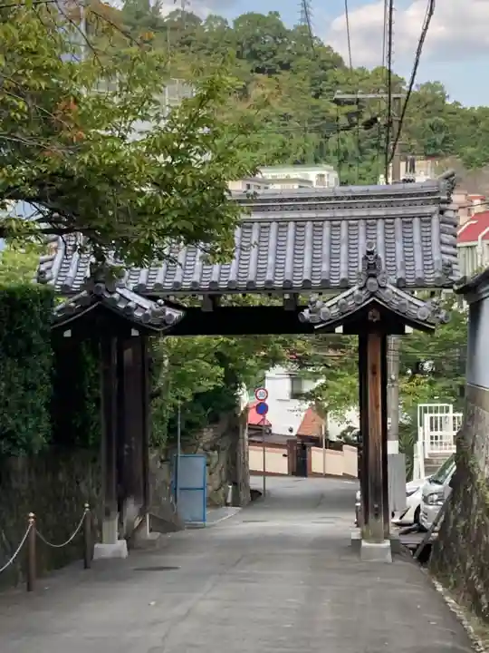 徳光院の山門・神門