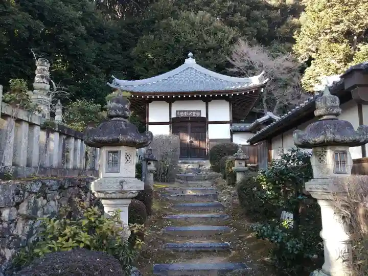 華蔵寺のその他建物