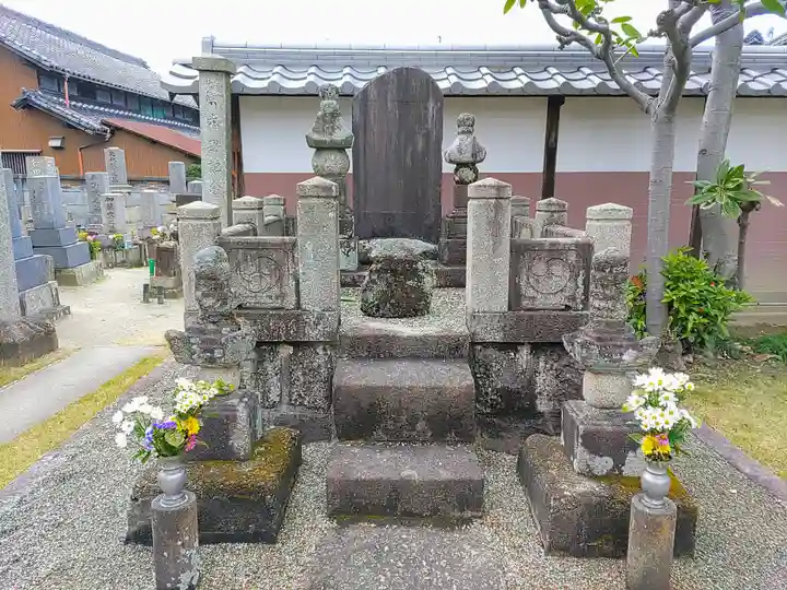大円寺のお墓