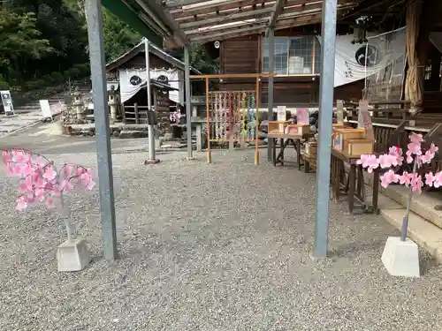 針綱神社の本殿・本堂