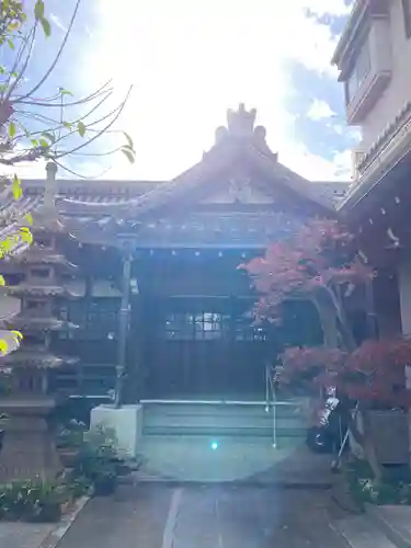 浄光寺の本殿・本堂