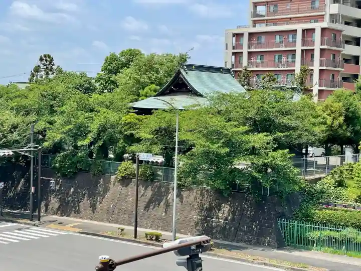 大棚・中川杉山神社(神奈川県)