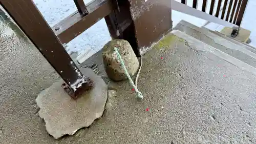 東野浜神社の{uncategorized: "未分類", other: "その他", undefined: "問題あり", building: "その他建物", grave: "お墓", sacred_gate: "鳥居", guardian: "狛犬", statue: "像", buddha: "仏像", history: "歴史", nature: "自然", garden: "庭園", animal: "動物", pagoda: "塔", temizu: "手水舎", mountain_gate: "山門・神門", sanctuary: "本殿・本堂", subordinate: "末社・摂社", art: "芸術", scenery: "景色", jizo: "地蔵", ema: "絵馬", goshuin: "御朱印", omikuji: "おみくじ", items: "授与品その他", amulet: "お守り", goshuincho: "御朱印帳", eats: "食事", festival: "お祭り", votive_dance: "神楽", shichigosan: "七五三参", wedding: "結婚式", experience: "体験その他", initially: "初詣", around: "周辺", anti_infection: "感染症対策"}