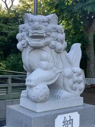 神明神社の狛犬