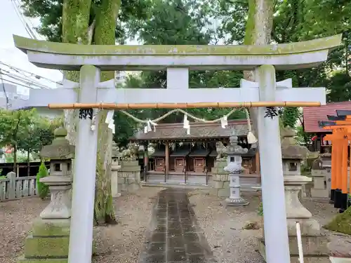 小汐井神社の末社・摂社