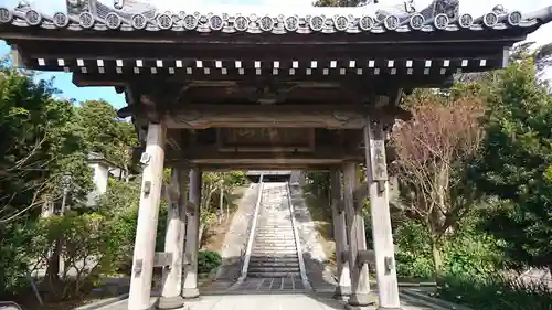 東漸寺の山門・神門