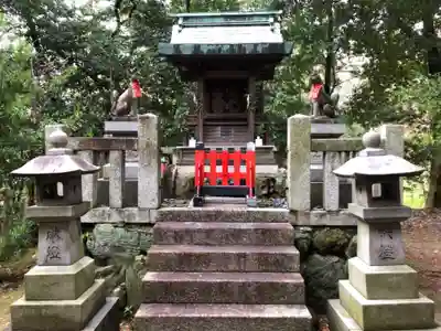 城山八幡宮の末社・摂社