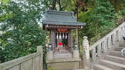 高尾山薬王院の末社・摂社