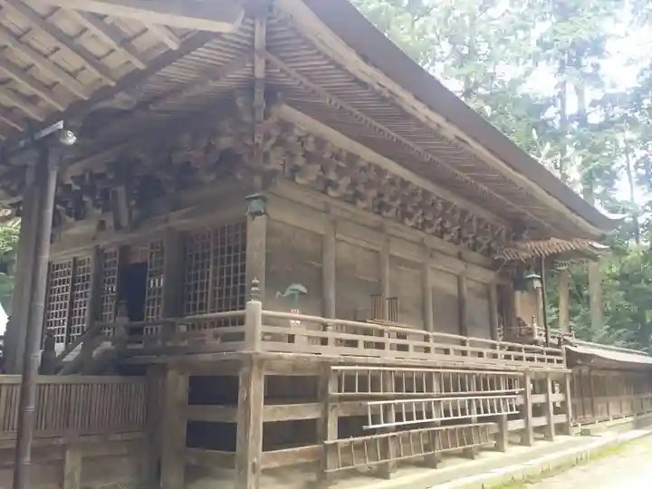 伊和神社の本殿・本堂