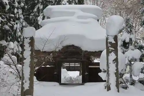 観音寺の山門・神門