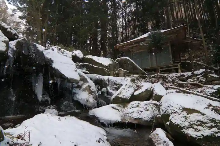 大滝不動尊の自然