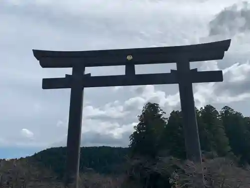 大斎原（熊野本宮大社旧社地）の鳥居