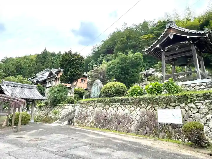 誕生寺(三重県)