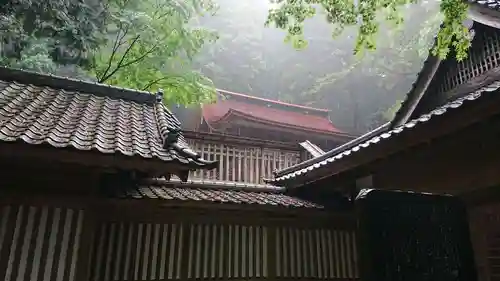 武田八幡宮の本殿