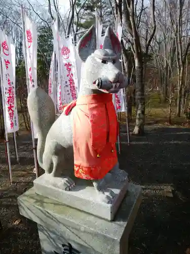 樽前山神社の像