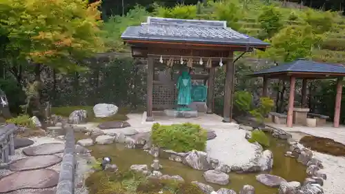 出雲大社 与謝分祠の庭園