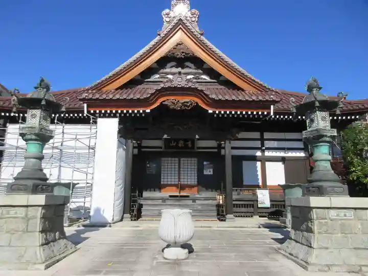 如宝寺の本殿・本堂