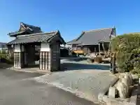 光輪寺の{uncategorized: "未分類", other: "その他", undefined: "問題あり", building: "その他建物", grave: "お墓", sacred_gate: "鳥居", guardian: "狛犬", statue: "像", buddha: "仏像", history: "歴史", nature: "自然", garden: "庭園", animal: "動物", pagoda: "塔", temizu: "手水舎", mountain_gate: "山門・神門", sanctuary: "本殿・本堂", subordinate: "末社・摂社", art: "芸術", scenery: "景色", jizo: "地蔵", ema: "絵馬", goshuin: "御朱印", omikuji: "おみくじ", items: "授与品その他", amulet: "お守り", goshuincho: "御朱印帳", eats: "食事", festival: "お祭り", votive_dance: "神楽", shichigosan: "七五三参", wedding: "結婚式", experience: "体験その他", initially: "初詣", around: "周辺", anti_infection: "感染症対策"}