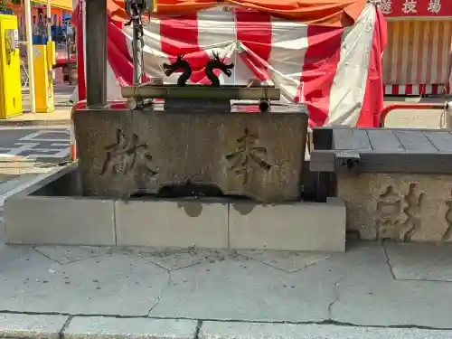 高岡関野神社の手水舎