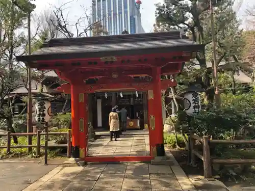 愛宕神社の山門・神門