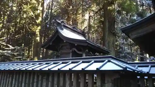 境神社の本殿・本堂