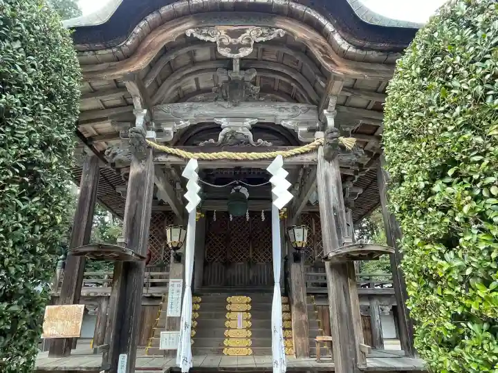 馬見岡綿向神社の{uncategorized: "未分類", other: "その他", undefined: "問題あり", building: "その他建物", grave: "お墓", sacred_gate: "鳥居", guardian: "狛犬", statue: "像", buddha: "仏像", history: "歴史", nature: "自然", garden: "庭園", animal: "動物", pagoda: "塔", temizu: "手水舎", mountain_gate: "山門・神門", sanctuary: "本殿・本堂", subordinate: "末社・摂社", art: "芸術", scenery: "景色", jizo: "地蔵", ema: "絵馬", goshuin: "御朱印", omikuji: "おみくじ", items: "授与品その他", amulet: "お守り", goshuincho: "御朱印帳", eats: "食事", festival: "お祭り", votive_dance: "神楽", shichigosan: "七五三参", wedding: "結婚式", experience: "体験その他", initially: "初詣", around: "周辺", anti_infection: "感染症対策"}