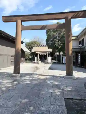 寒川神社の{uncategorized: "未分類", other: "その他", undefined: "問題あり", building: "その他建物", grave: "お墓", sacred_gate: "鳥居", guardian: "狛犬", statue: "像", buddha: "仏像", history: "歴史", nature: "自然", garden: "庭園", animal: "動物", pagoda: "塔", temizu: "手水舎", mountain_gate: "山門・神門", sanctuary: "本殿・本堂", subordinate: "末社・摂社", art: "芸術", scenery: "景色", jizo: "地蔵", ema: "絵馬", goshuin: "御朱印", omikuji: "おみくじ", items: "授与品その他", amulet: "お守り", goshuincho: "御朱印帳", eats: "食事", festival: "お祭り", votive_dance: "神楽", shichigosan: "七五三参", wedding: "結婚式", experience: "体験その他", initially: "初詣", around: "周辺", anti_infection: "感染症対策"}