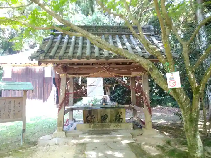 牛窓神社の手水舎