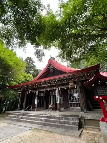 霊山神社の本殿・本堂