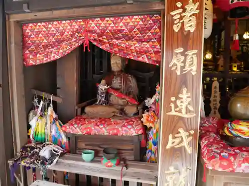 石像寺（釘抜地蔵）の仏像