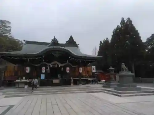 琴崎八幡宮の本殿