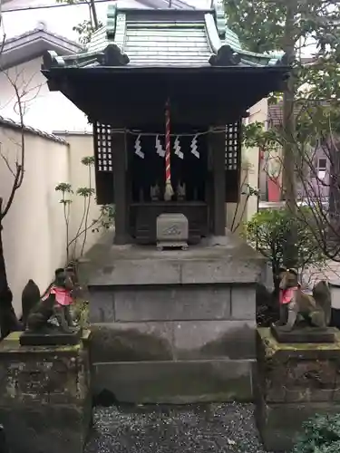 鶴岡八幡宮の末社