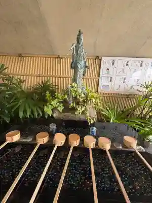 救馬溪観音の{uncategorized: "未分類", other: "その他", undefined: "問題あり", building: "その他建物", grave: "お墓", sacred_gate: "鳥居", guardian: "狛犬", statue: "像", buddha: "仏像", history: "歴史", nature: "自然", garden: "庭園", animal: "動物", pagoda: "塔", temizu: "手水舎", mountain_gate: "山門・神門", sanctuary: "本殿・本堂", subordinate: "末社・摂社", art: "芸術", scenery: "景色", jizo: "地蔵", ema: "絵馬", goshuin: "御朱印", omikuji: "おみくじ", items: "授与品その他", amulet: "お守り", goshuincho: "御朱印帳", eats: "食事", festival: "お祭り", votive_dance: "神楽", shichigosan: "七五三参", wedding: "結婚式", experience: "体験その他", initially: "初詣", around: "周辺", anti_infection: "感染症対策"}