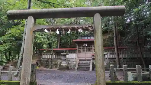 敢國神社の鳥居