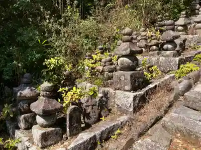 石塔寺(滋賀県)