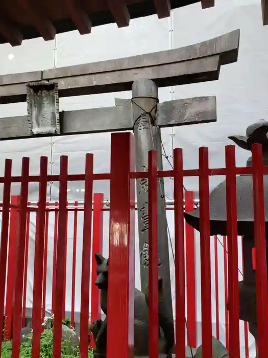 白玉稲荷神社の鳥居