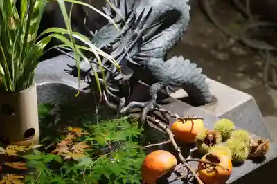 東海市熊野神社の手水舎