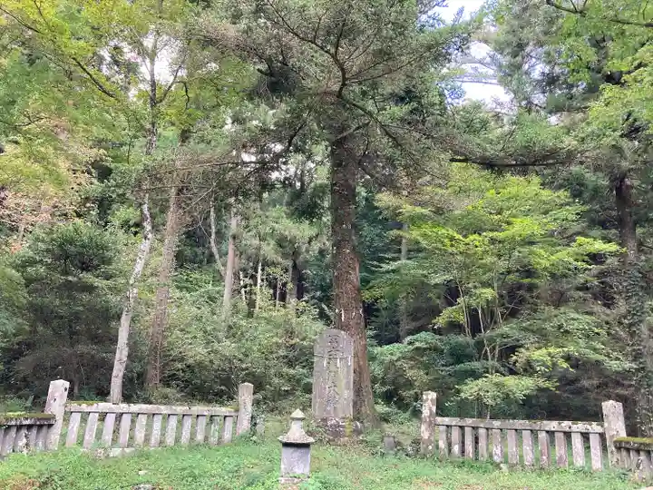人穴浅間神社(静岡県)