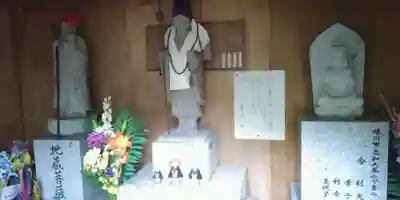 神岡不動院の地蔵