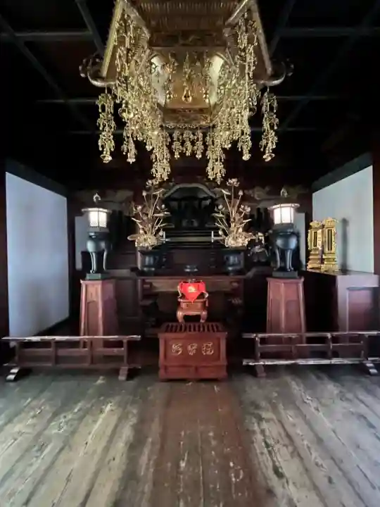 雲洞庵の{uncategorized: "未分類", other: "その他", undefined: "問題あり", building: "その他建物", grave: "お墓", sacred_gate: "鳥居", guardian: "狛犬", statue: "像", buddha: "仏像", history: "歴史", nature: "自然", garden: "庭園", animal: "動物", pagoda: "塔", temizu: "手水舎", mountain_gate: "山門・神門", sanctuary: "本殿・本堂", subordinate: "末社・摂社", art: "芸術", scenery: "景色", jizo: "地蔵", ema: "絵馬", goshuin: "御朱印", omikuji: "おみくじ", items: "授与品その他", amulet: "お守り", goshuincho: "御朱印帳", eats: "食事", festival: "お祭り", votive_dance: "神楽", shichigosan: "七五三参", wedding: "結婚式", experience: "体験その他", initially: "初詣", around: "周辺", anti_infection: "感染症対策"}