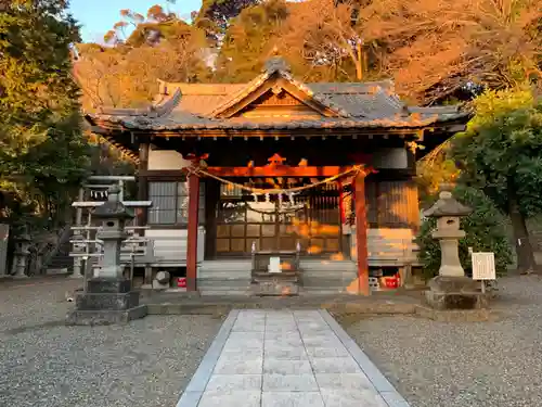 八幡神社の本殿・本堂