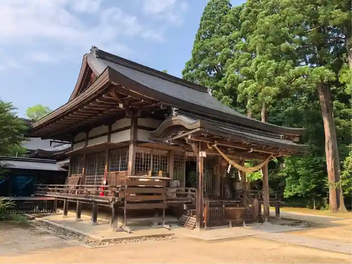 出石神社の本殿