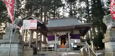 坪沼八幡神社の本殿・本堂