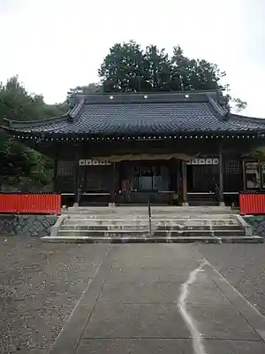石母田 三吉神社の本殿・本堂