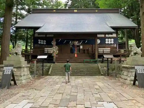 山家神社の本殿