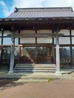 自性院の本殿・本堂