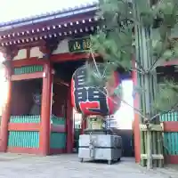 浅草寺の{uncategorized: "未分類", other: "その他", undefined: "問題あり", building: "その他建物", grave: "お墓", sacred_gate: "鳥居", guardian: "狛犬", statue: "像", buddha: "仏像", history: "歴史", nature: "自然", garden: "庭園", animal: "動物", pagoda: "塔", temizu: "手水舎", mountain_gate: "山門・神門", sanctuary: "本殿・本堂", subordinate: "末社・摂社", art: "芸術", scenery: "景色", jizo: "地蔵", ema: "絵馬", goshuin: "御朱印", omikuji: "おみくじ", items: "授与品その他", amulet: "お守り", goshuincho: "御朱印帳", eats: "食事", festival: "お祭り", votive_dance: "神楽", shichigosan: "七五三参", wedding: "結婚式", experience: "体験その他", initially: "初詣", around: "周辺", anti_infection: "感染症対策"}