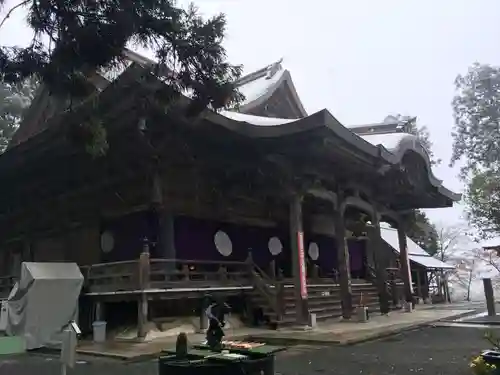 成相寺の本殿・本堂